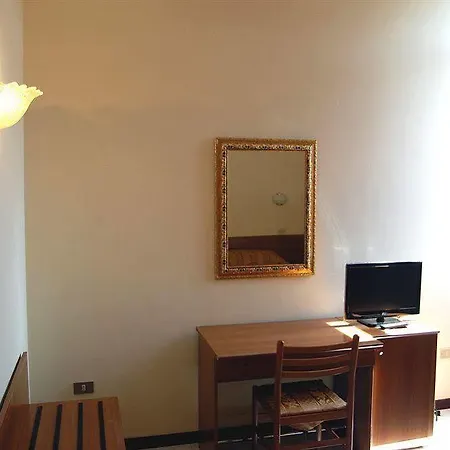 Marco Polo Self Check-in 3* Μπολόνια