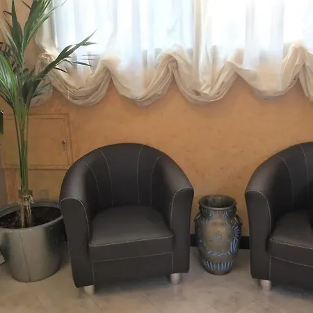 Marco Polo Self Check-in Hotell Bologna